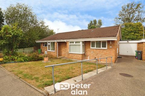 2 bedroom semi-detached bungalow for sale, Avonridge, Thornhill, Cardiff