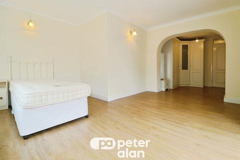 2 bedroom semi-detached bungalow for sale, Avonridge, Thornhill, Cardiff