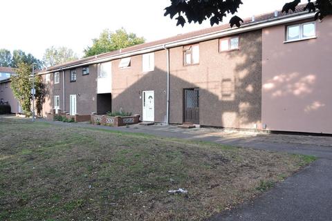 3 bedroom terraced house for sale, Fishers Close, Waltham Cross, EN8