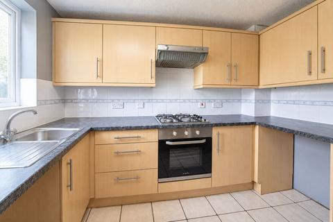 2 bedroom semi-detached house to rent, Taverners Road, Leicester, LE4
