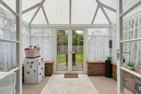 4 bedroom bungalow to rent, Kiln Road, Prestwood, Great Missenden, Buckinghamshire, HP16