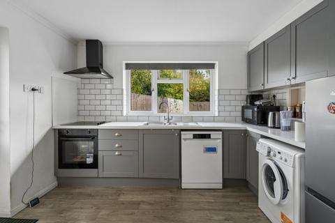 4 bedroom bungalow to rent, Kiln Road, Prestwood, Great Missenden, Buckinghamshire, HP16