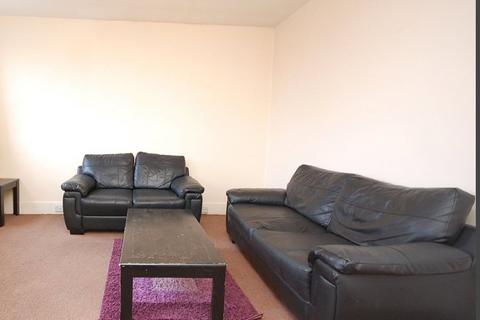 1 bedroom flat to rent, Menzies Road, Torry, Aberdeen, AB11