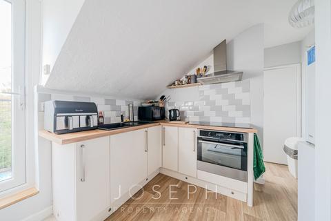 2 bedroom flat to rent, Christchurch Street, Ipswich, IP4