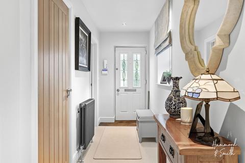 3 bedroom detached house for sale, Church Hill, Epping CM16