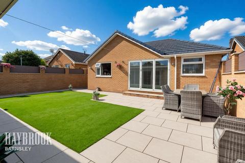 3 bedroom detached bungalow for sale, Upperwood Road, Barnsley