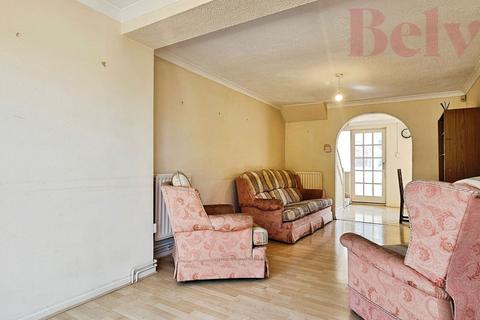 2 bedroom semi-detached house for sale, Jermyn Close, Cambridge, Cambridgeshire, CB4 2HQ