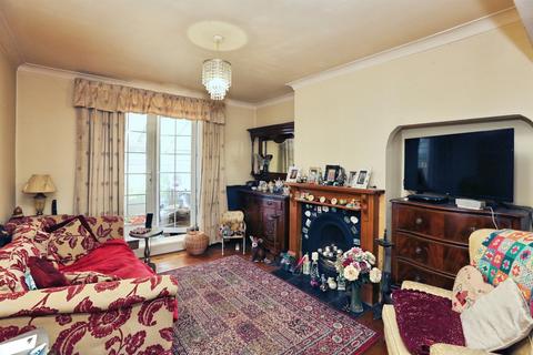 2 bedroom semi-detached house for sale, Furze Road, Southampton