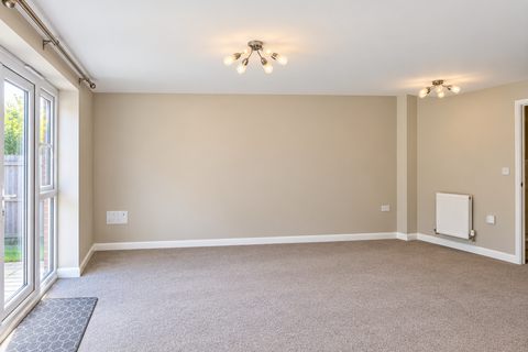 4 bedroom terraced house to rent, Halliwell Court, Elworth, Sandbach