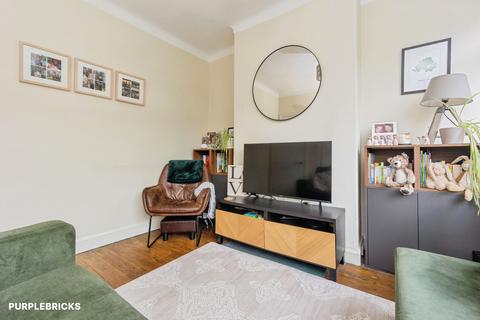 3 bedroom semi-detached house for sale, Arbury Avenue, Cheadle Heath, SK3