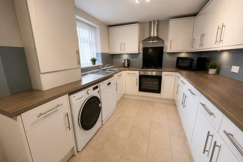 2 bedroom house share to rent, Empress Road, L7 8SE,