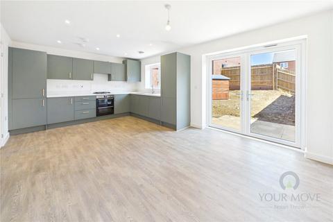 4 bedroom detached house for sale, Hadlow Gardens, Northamptonshire NN16