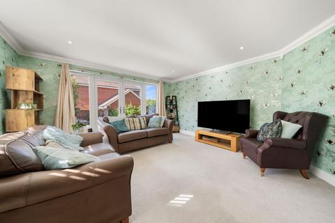4 bedroom detached house for sale, Soprano Way, Esher, KT10
