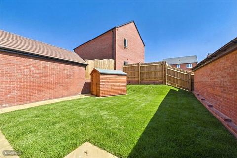 4 bedroom detached house for sale, Hadlow Gardens, Northamptonshire NN16