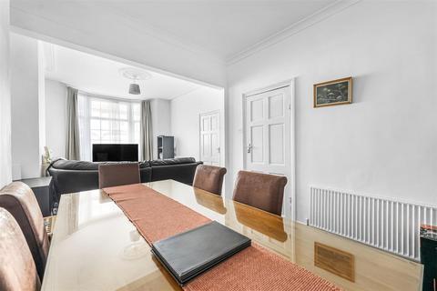 3 bedroom house for sale, Halley Road, London