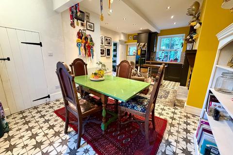 3 bedroom cottage for sale, Lower Putting Mill, Denby Dale