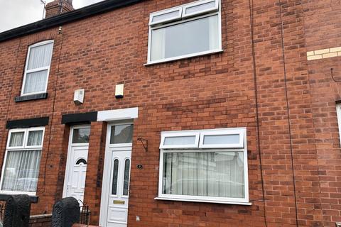 2 bedroom house to rent, Eccles, Manchester, M30