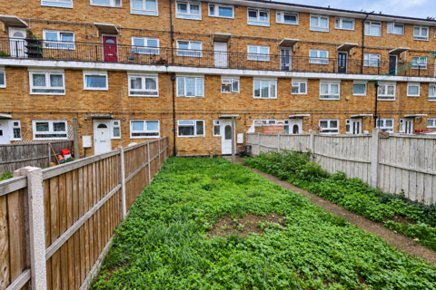 3 bedroom maisonette for sale, Selborne Avenue,  London, E12
