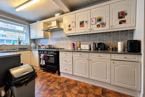 3 bedroom maisonette for sale, Selborne Avenue,  London, E12