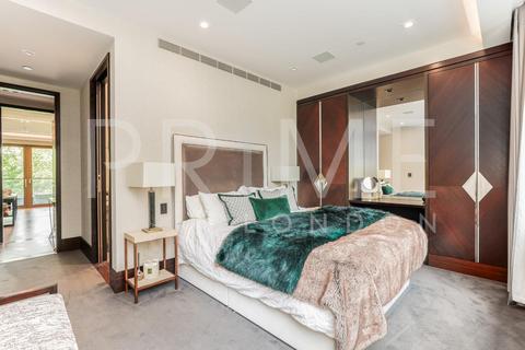 2 bedroom apartment for sale, Blenheim House, Crown Square, One Tower Bridge