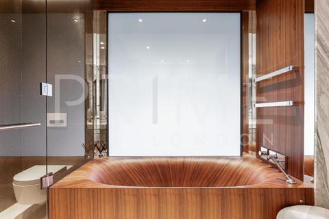 2 bedroom apartment for sale, Blenheim House, Crown Square, One Tower Bridge