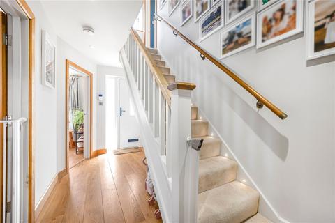 3 bedroom detached house for sale, Walton Avenue, RG9 1LA