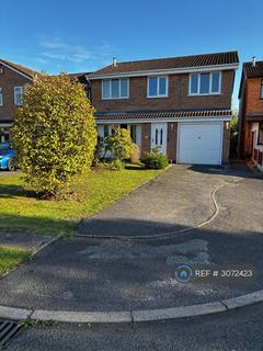 5 bedroom detached house to rent, Becconsall Drive, Crewe, CW1