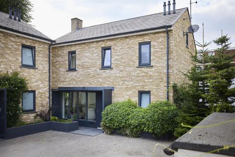 3 bedroom detached house for sale, Essex Mews, Crystal Palace, SE19