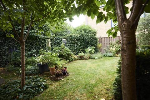 3 bedroom detached house for sale, Essex Mews, Crystal Palace, SE19