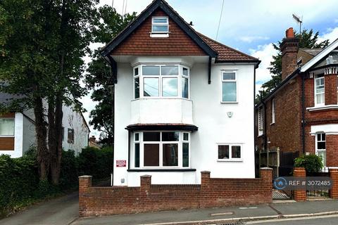 2 bed semi-detached house for rent in Upton Avenue, St Albans, AL3