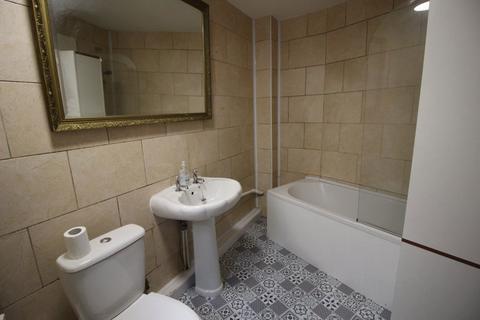 2 bedroom house to rent, Pallion Road