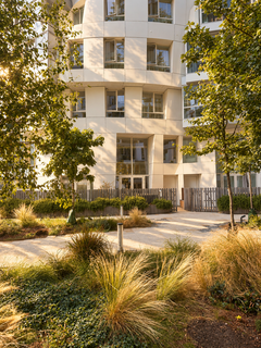 4 bedroom townhouse for sale, Prospect Way, London SW11