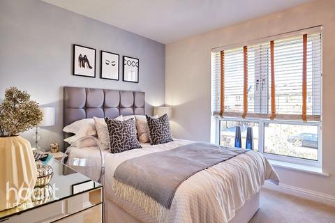 1 bedroom apartment for sale, Wessex Close, Ilford