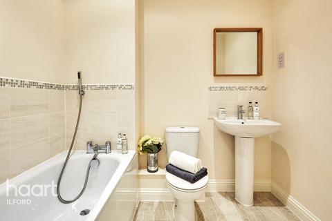 1 bedroom apartment for sale, Wessex Close, Ilford