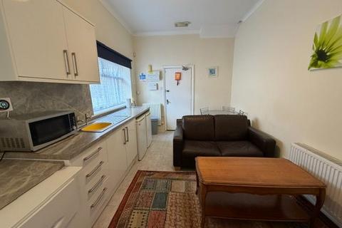 Studio to rent, 18 Riversdale Terrace, Sunderland