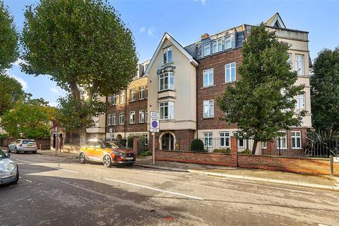 2 bedroom flat to rent, Albany Park Road, Kingston Upon Thames KT2