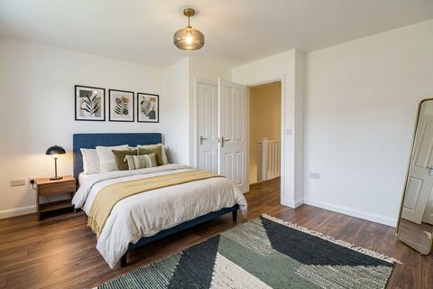 2 bedroom end of terrace house for sale, Cranbrook Close, Patterdown, Chippenham