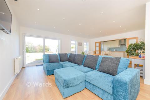 6 bedroom detached bungalow for sale, Rushetts Road, Sevenoaks TN15