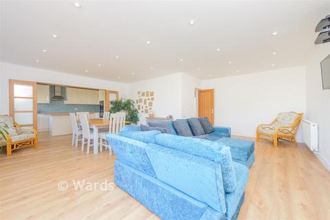 6 bedroom detached bungalow for sale, Rushetts Road, Sevenoaks TN15