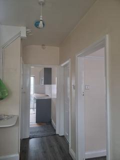 3 bedroom semi-detached house to rent, Evington Parks Road, Leicester, LE2