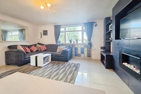 2 bedroom apartment for sale, Deepdale, Bracknell, Berkshire