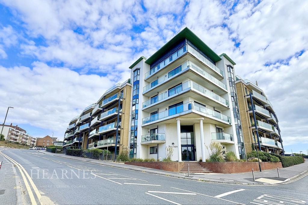 The Point, Marina Close, Boscombe... 2 bed apartment for sale - £300,000