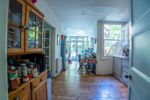 undefined, Clavering Avenue, London SW13