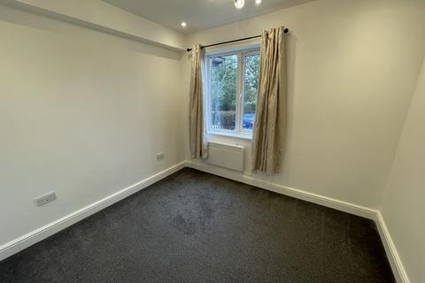 1 bedroom ground floor maisonette to rent, Copperfield, Chigwell IG7