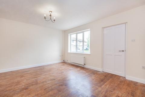 3 bedroom semi-detached house to rent, Thorney Leys, Witney