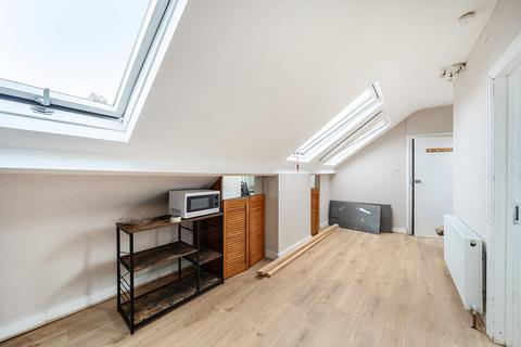 2 bedroom flat for sale, Tavistock Road, London, NW10