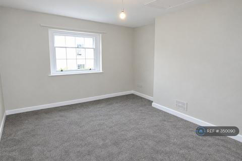 2 bedroom flat to rent, Portland St, Cheltenham, GL52