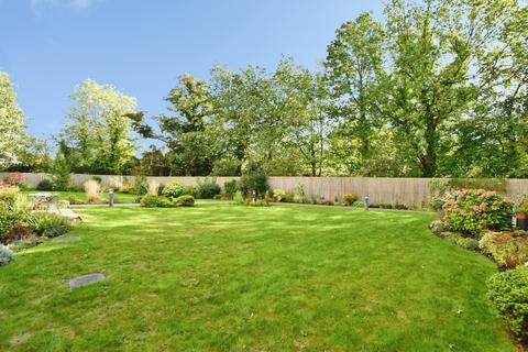 1 bedroom flat for sale, Cedar Avenue, Alsager, Stoke-on-Trent, Cheshire, ST7