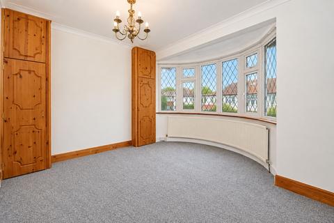 3 bedroom terraced house to rent, Chelston Road, Ruislip, HA4