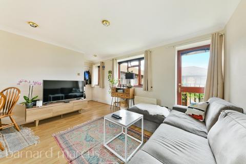 1 bedroom apartment to rent, Ashley Road, Epsom